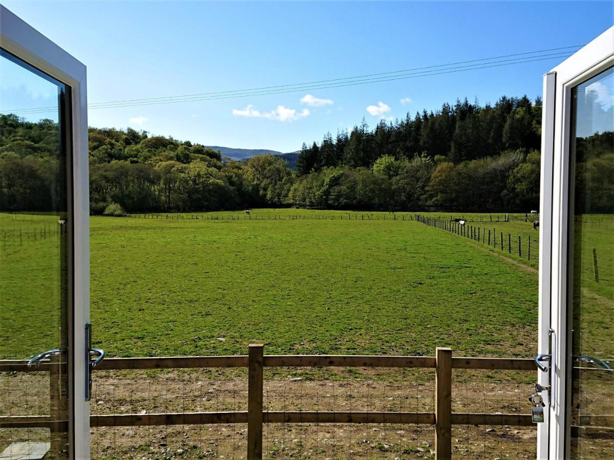Abergwynant Farm Glamping & Apartments ドルゲラウ エクステリア 写真