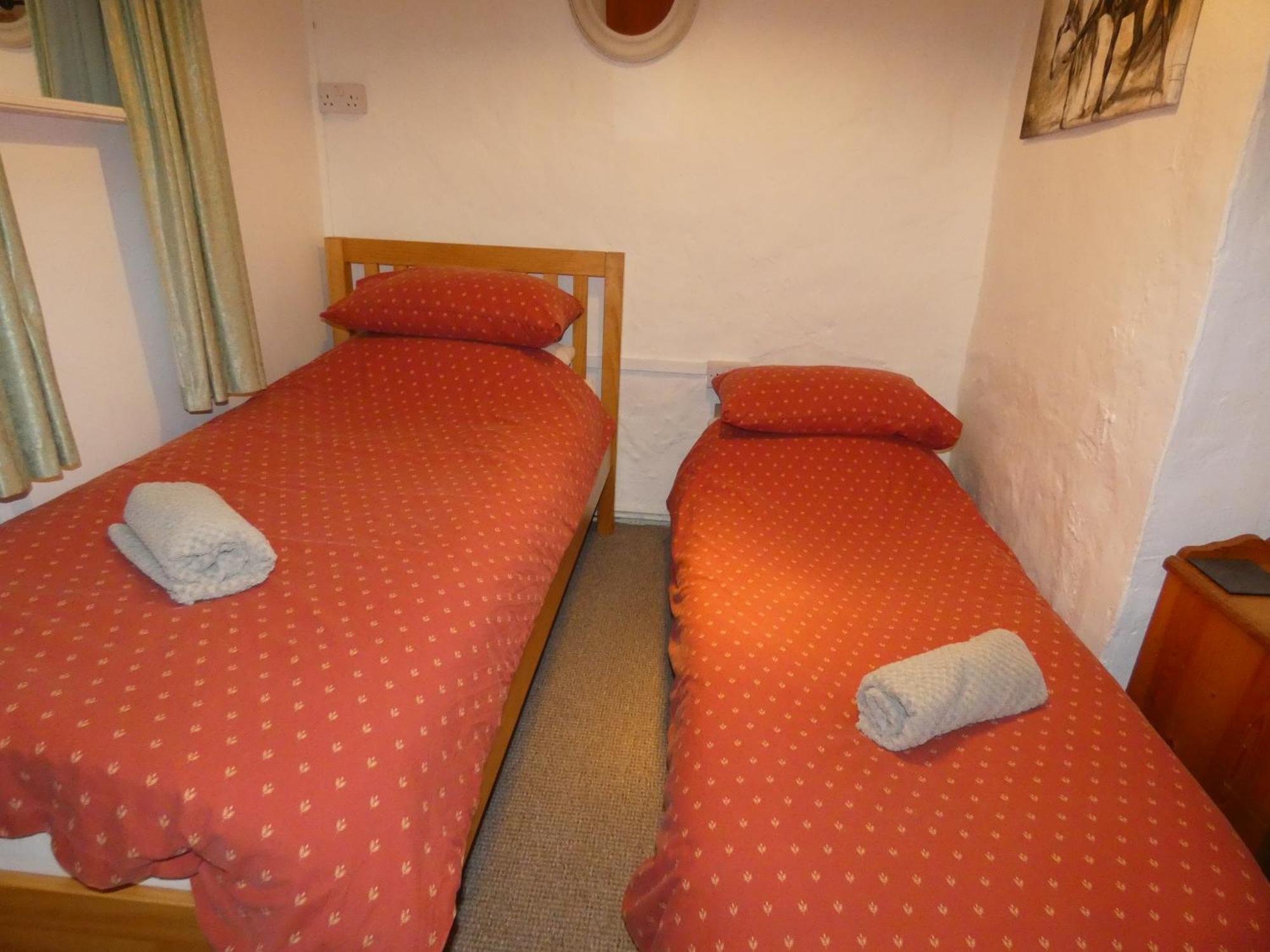 Abergwynant Farm Glamping & Apartments ドルゲラウ 部屋 写真